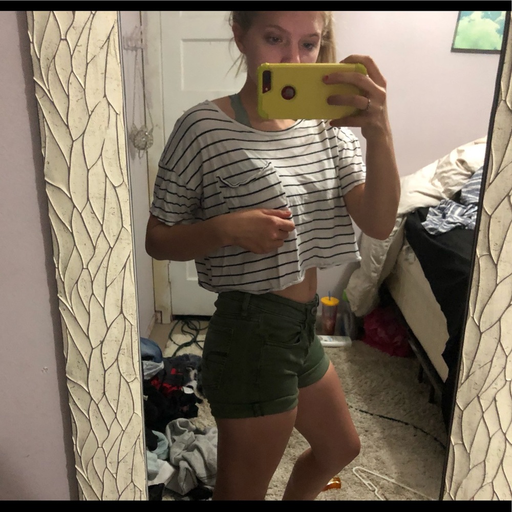 American eagle shorts - Picture 2 of 3